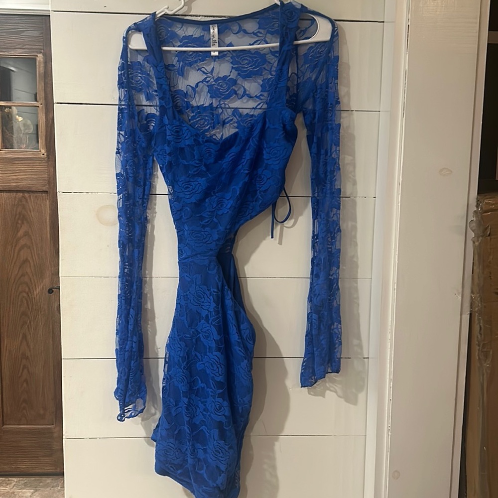 Blue dress